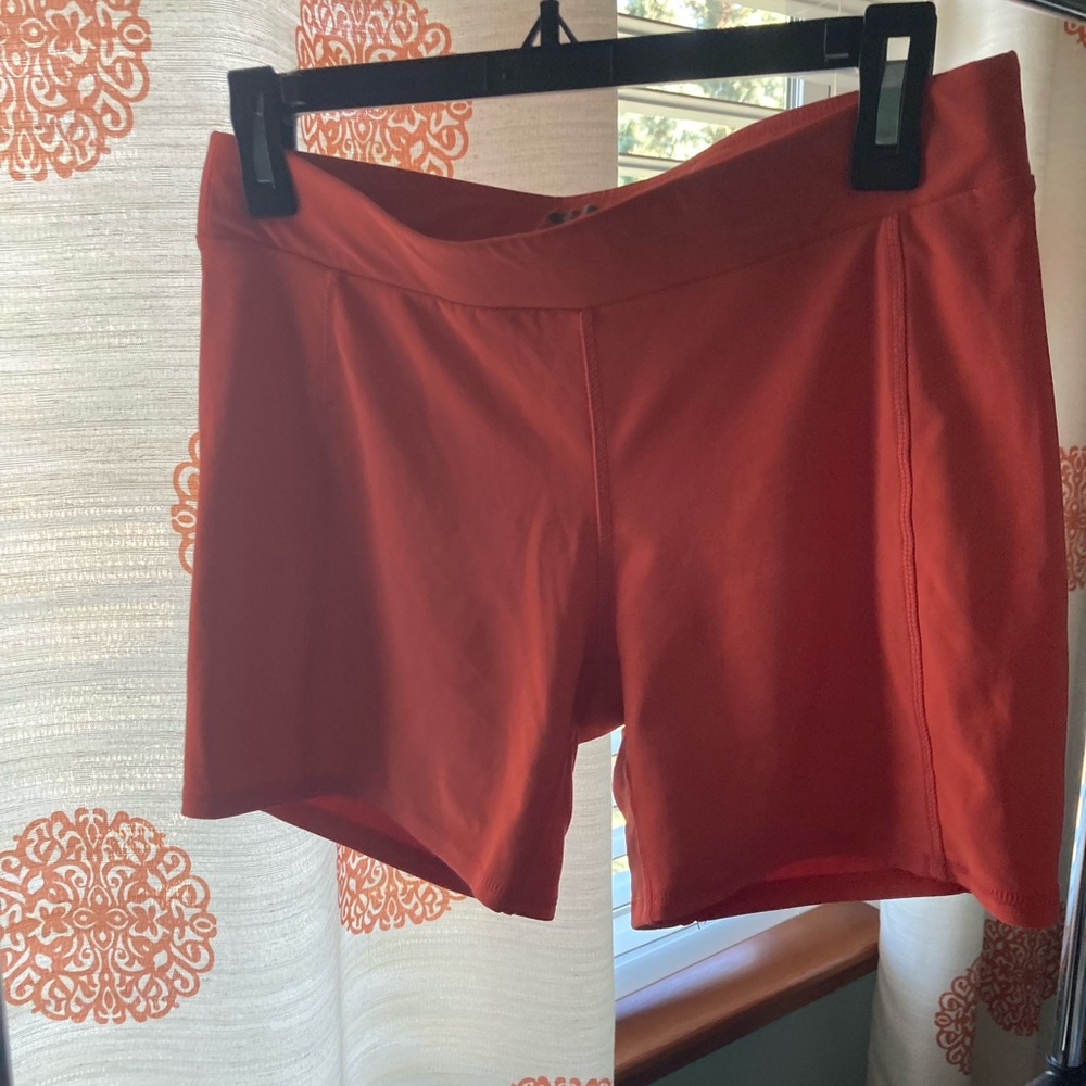 CASCADE SPORTS: Spandex Shorts
